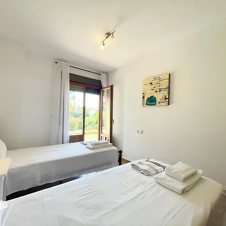 Haa001) Apartamento Moderno Con Jardin. Ayamonte